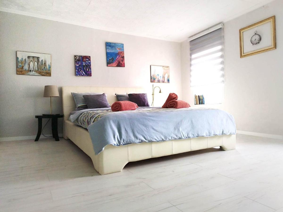 Apartment With Garden Hanja Mostar Buitenkant foto