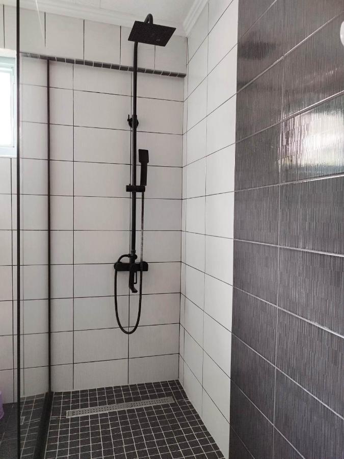 Apartment With Garden Hanja Mostar Buitenkant foto