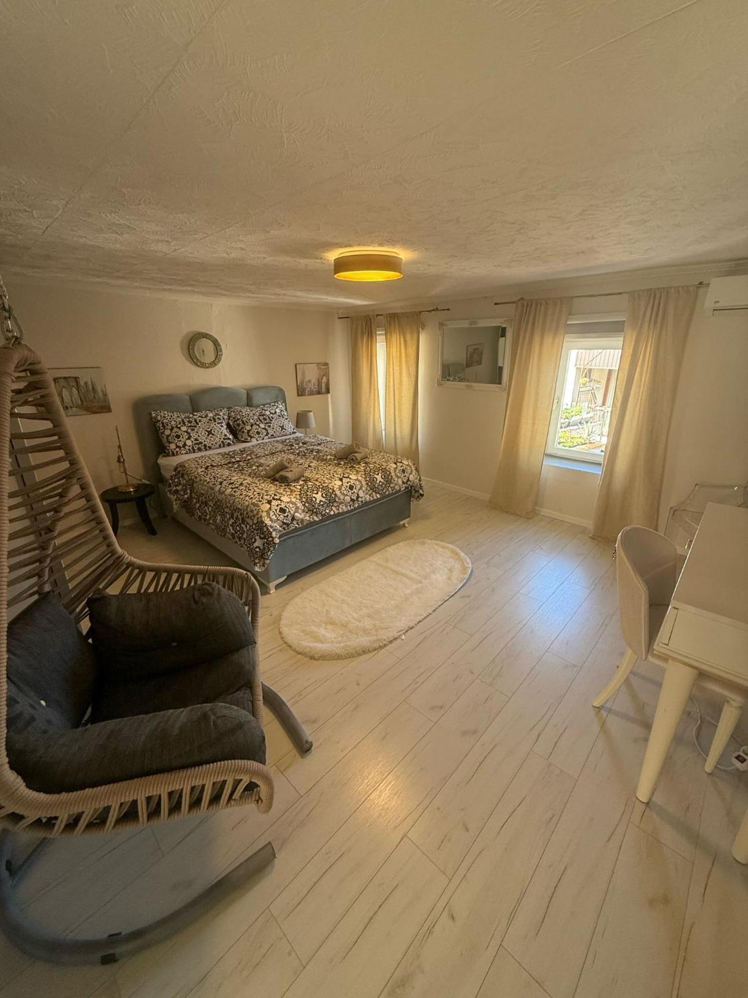 Apartment With Garden Hanja Mostar Buitenkant foto