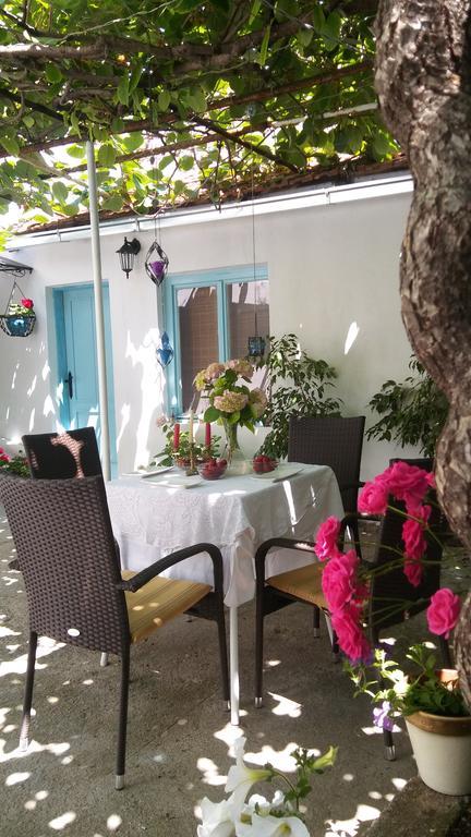 Apartment With Garden Hanja Mostar Buitenkant foto